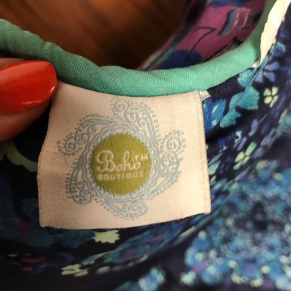 Beautiful Comforter set💥 Perfect for dorm or apartment - Picture 4 of 6